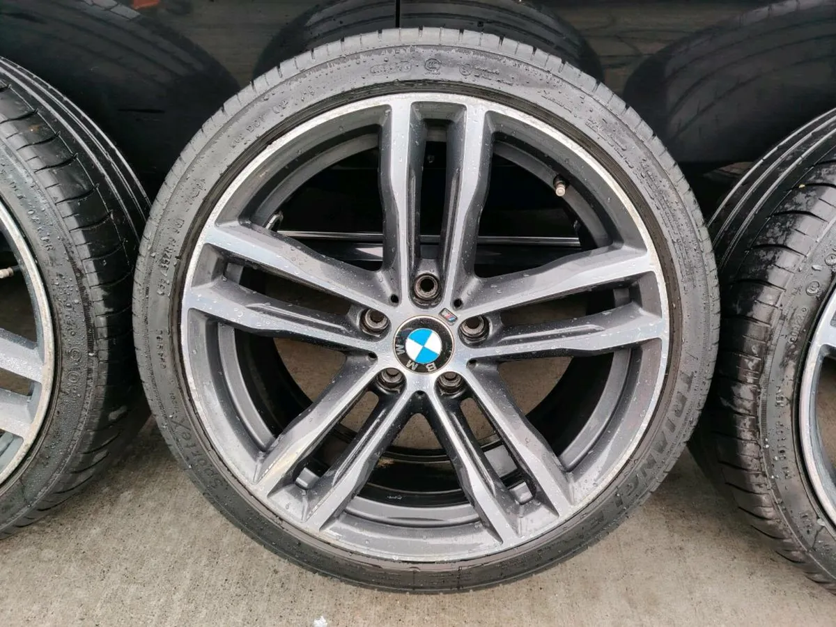 19" BMW 3 series shadow line alloys - Image 3