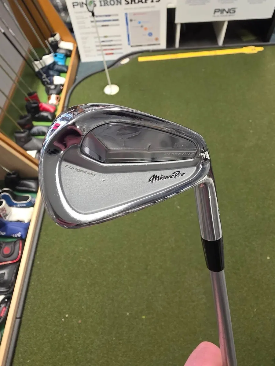 Japanese Forged Mizuno Pro 520 Irons - Image 4