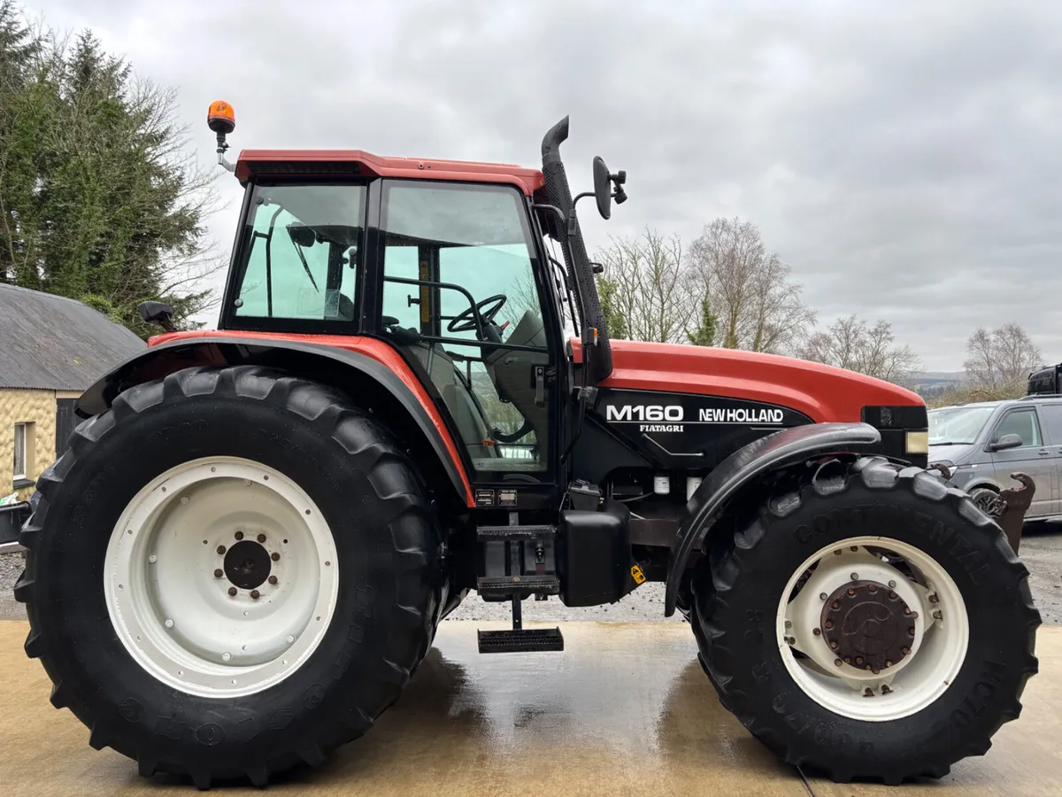 New Holland M160  Very nice example - Image 3
