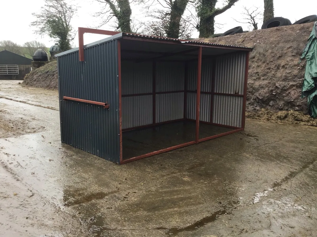 Storage sheds easy to  move - Image 4