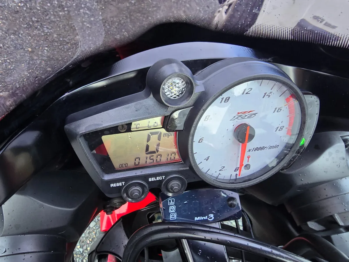 2006 YAMAHA YZFR6 MOTO4U - Image 4