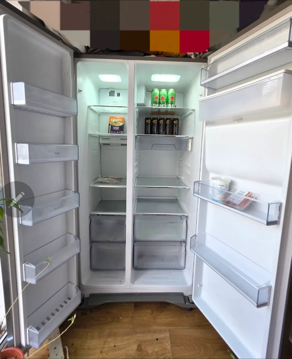 Kenwood American Style Fridge Freezer – Water Disp - Image 2