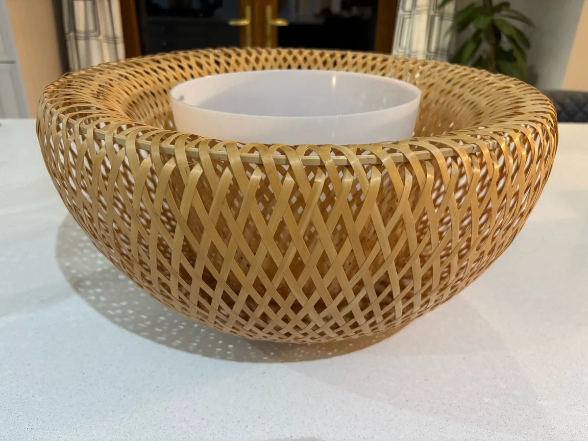 Nice basketweave ceiling lampshade - Image 1