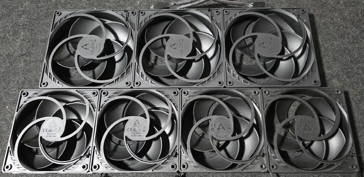 7 x Arctic Case FANs - Image 2