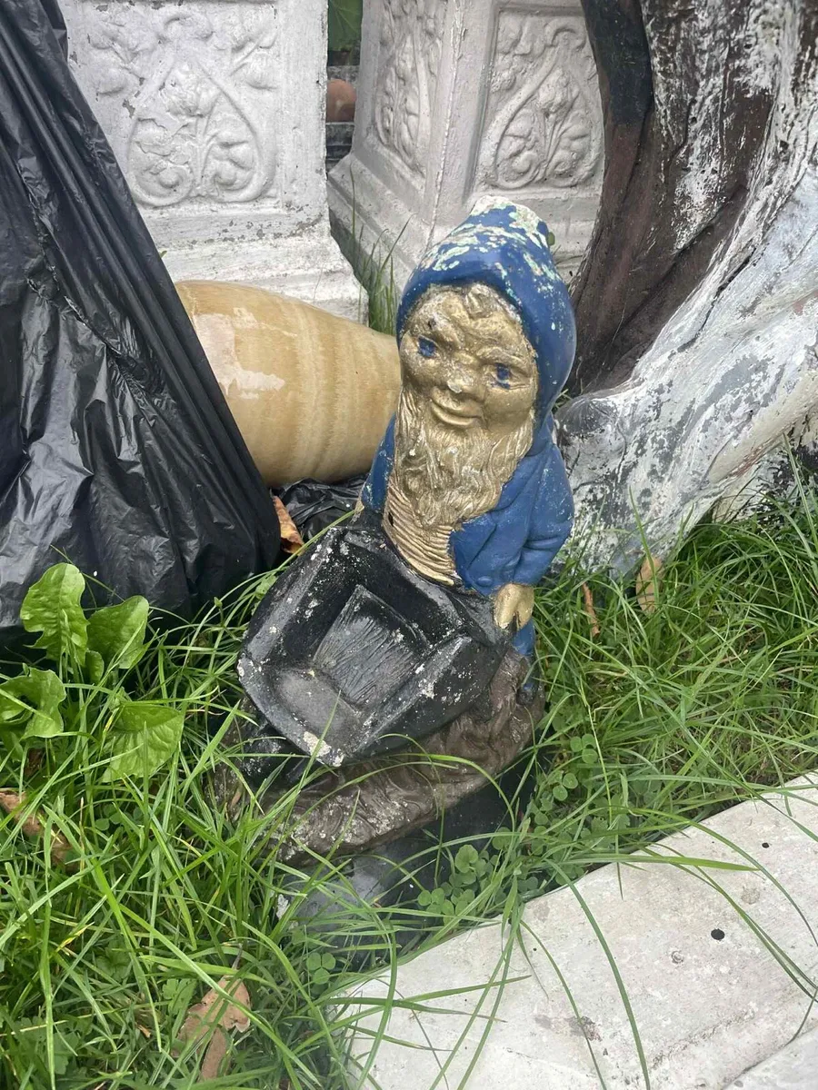 Clear out €10 per item - Image 4