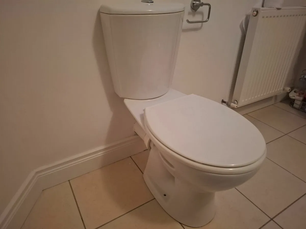 Bathroom set - toilet, shower and sink - Image 2