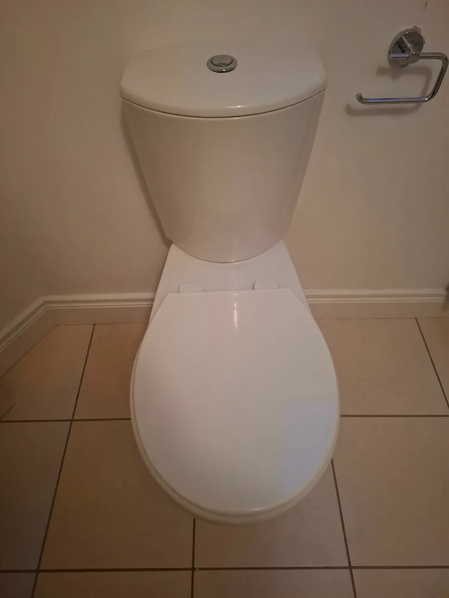 Bathroom set - toilet, shower and sink - Image 3