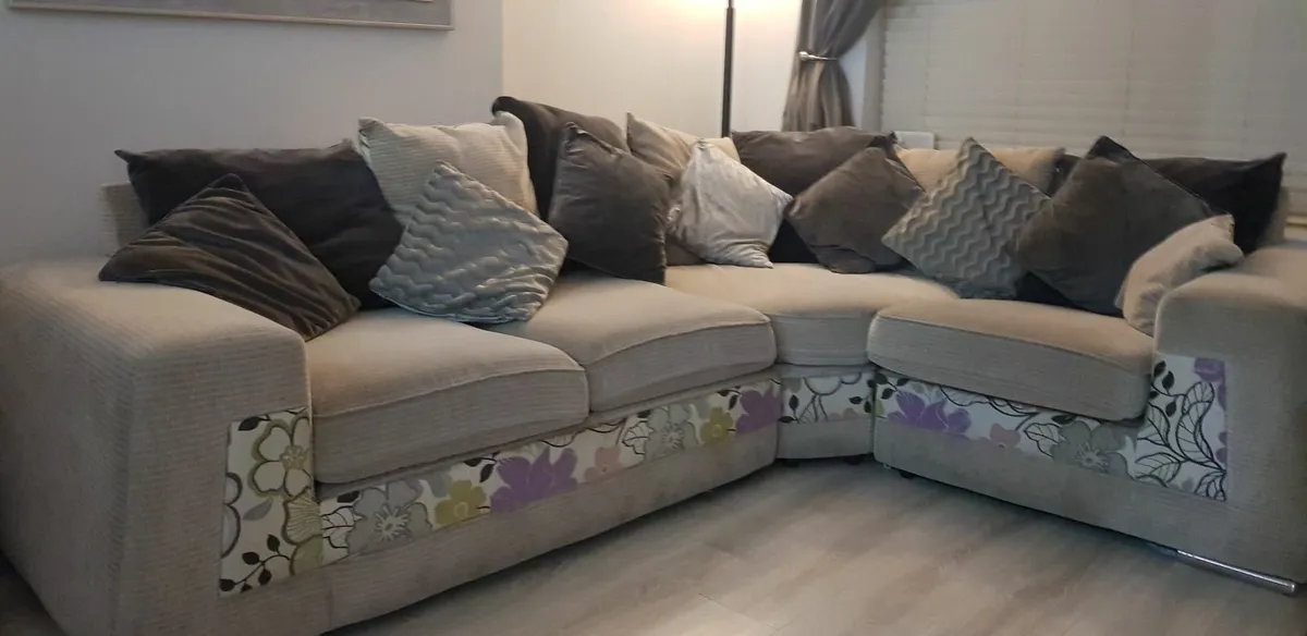 L shape Sofa - Image 1