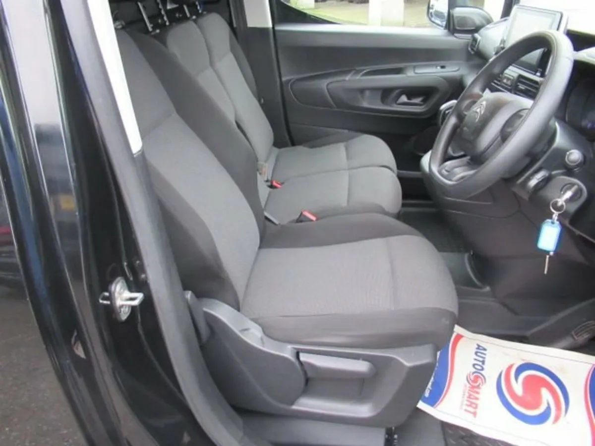 1.5 BlueHDi 1000 Enterprise M Panel Van 5dr Diesel - Image 3