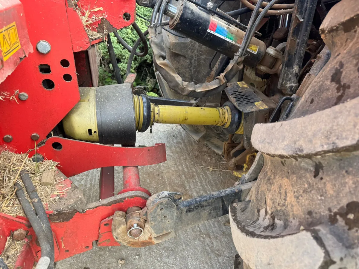 2015 Teagle 7100 Tomahawk Bedder - Image 2