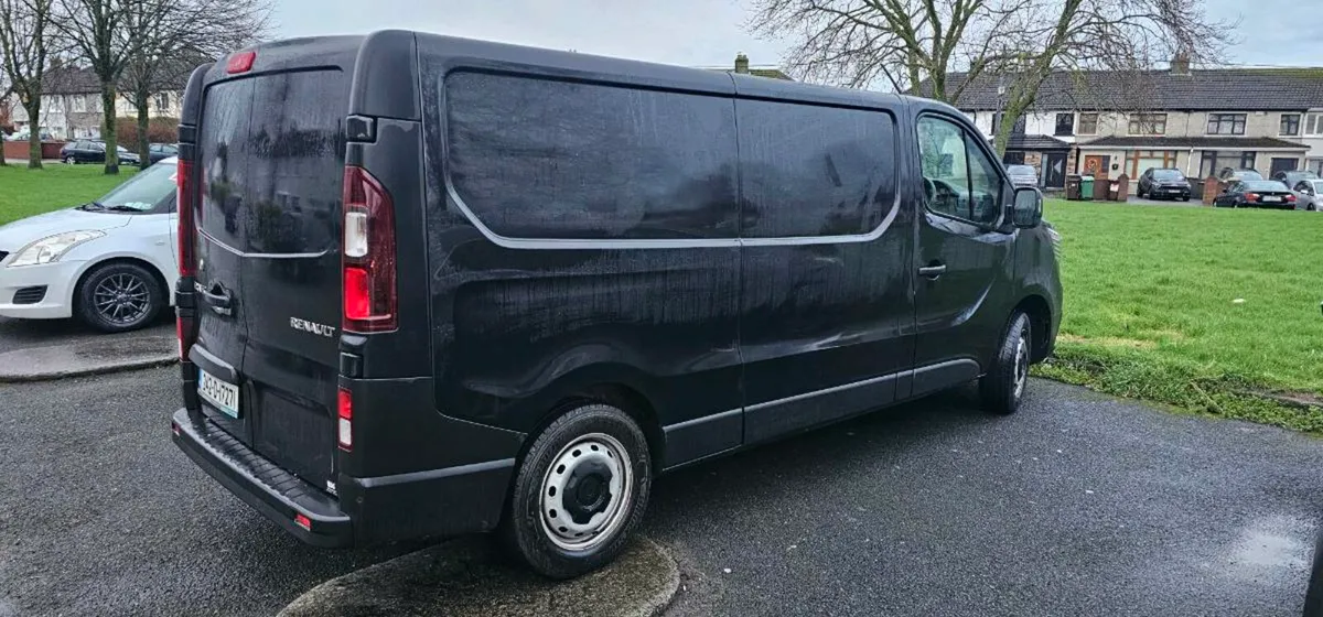 Renault Trafic 130bhp - Image 2
