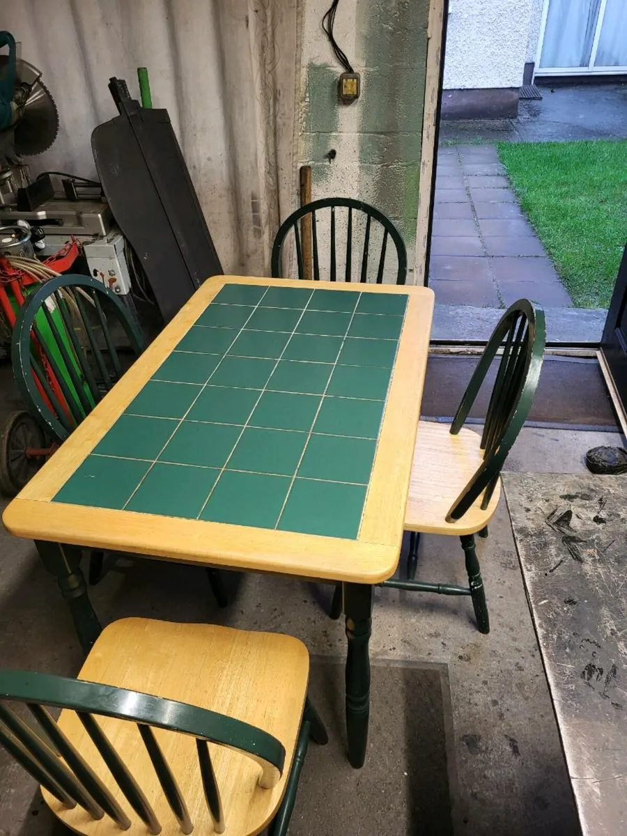 Small kitchen table with 4 chairs - Image 3