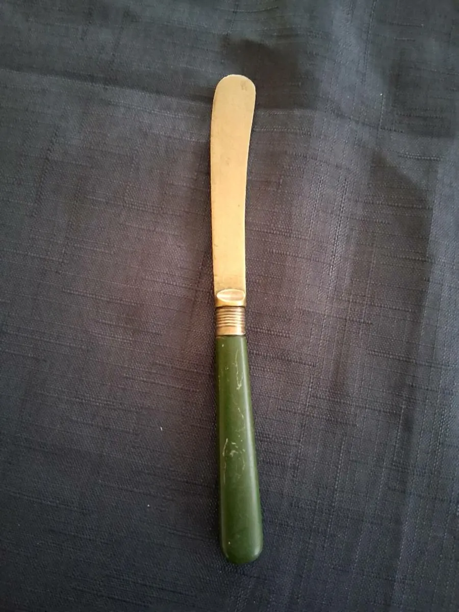 Silver Plated Butter/Cheese Knife - Image 1