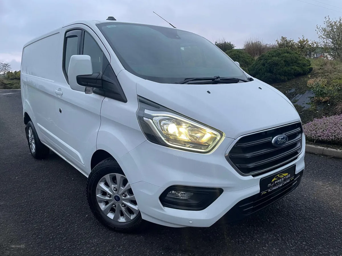 Ford Transit Custom 280 L1 DIESEL FWD - Image 1