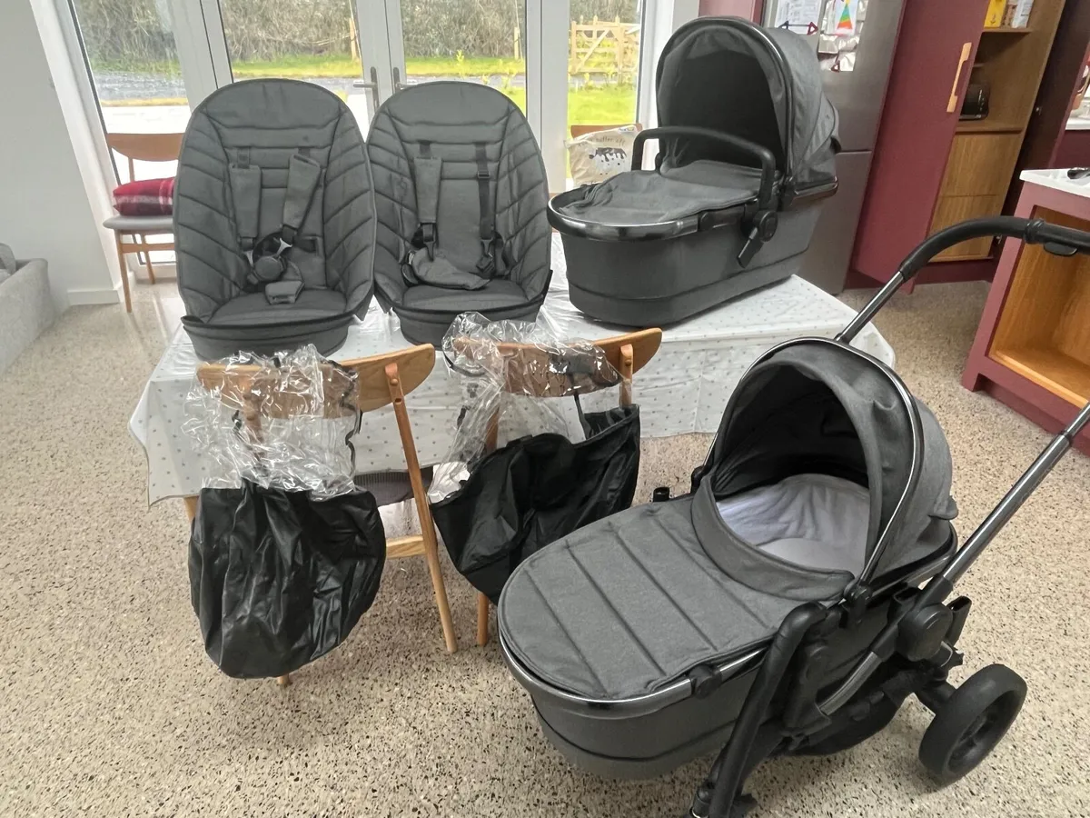 iCandy Twin Buggy—bought new in 2022 - Image 1