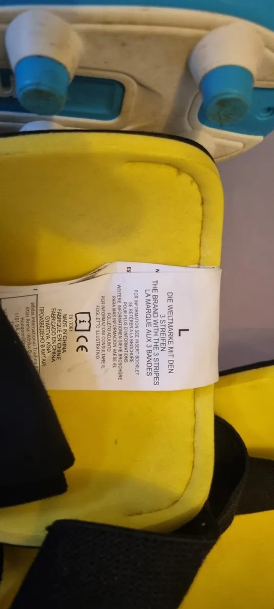 Umbro soccer boots (size 11 ) shin guards  + socks - Image 4