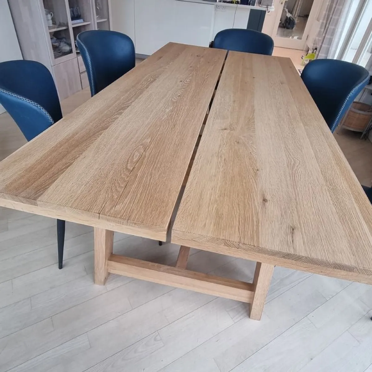 Dining table and chairs - Image 4