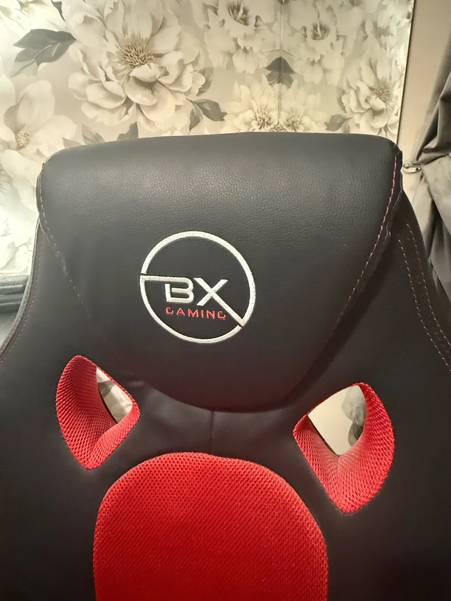 Gaming chair - Image 2