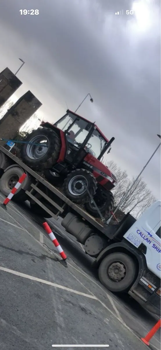 Case 4230 loader - Image 3