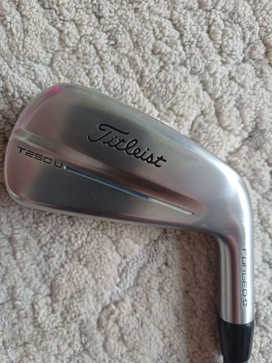 Titlesit T250U 3 Iron - Image 1