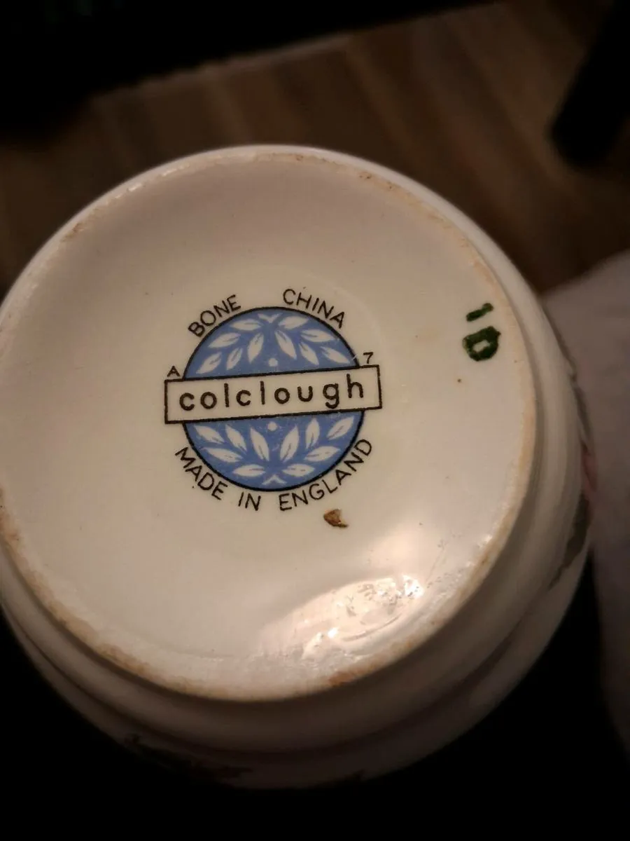 China tea sets €100 each - Image 4