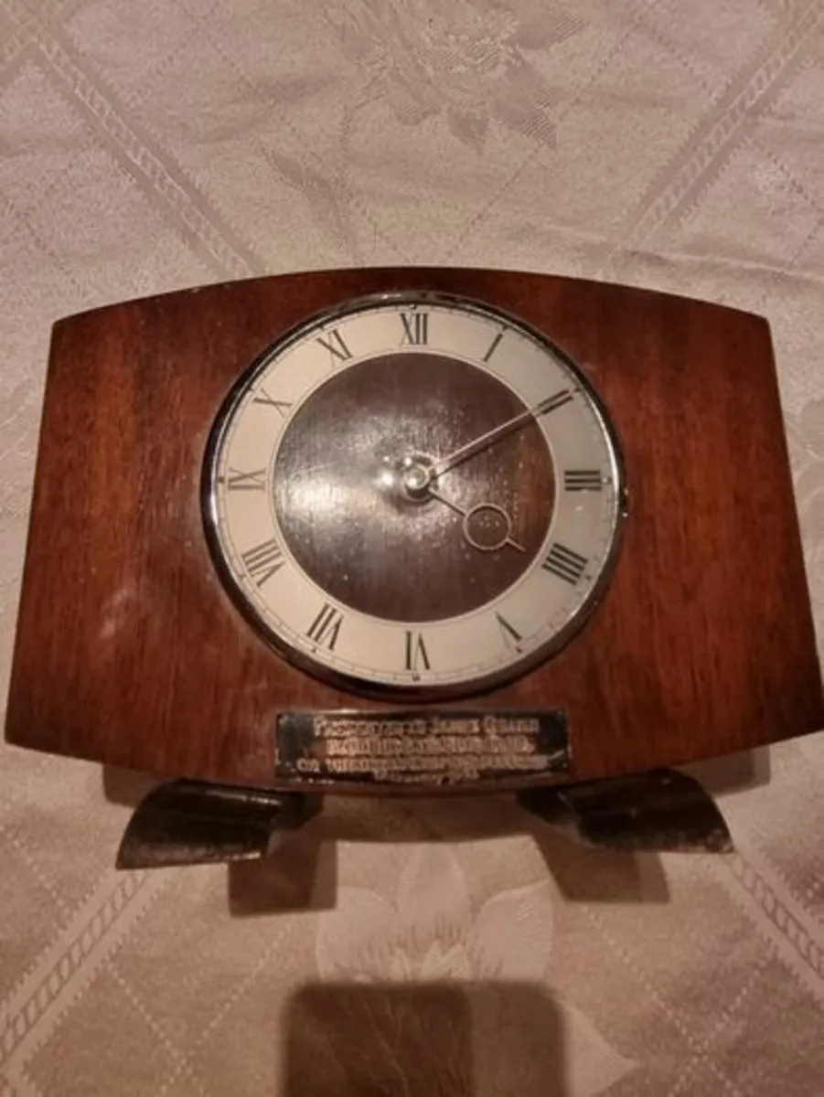 Wooden Desk/Mantel Clock - Image 4