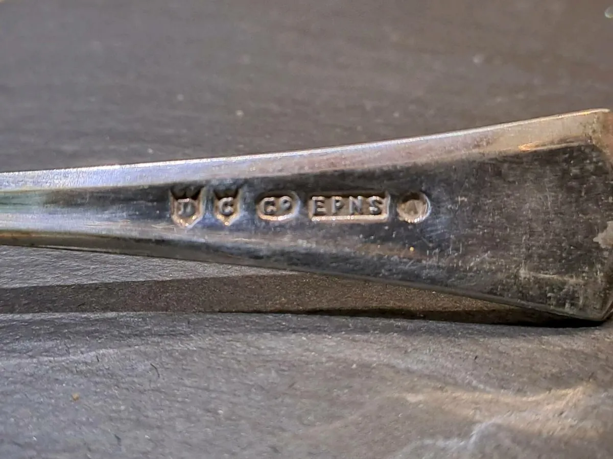 1930s Art Deco EPNS Tea / Pastry Set - Image 4