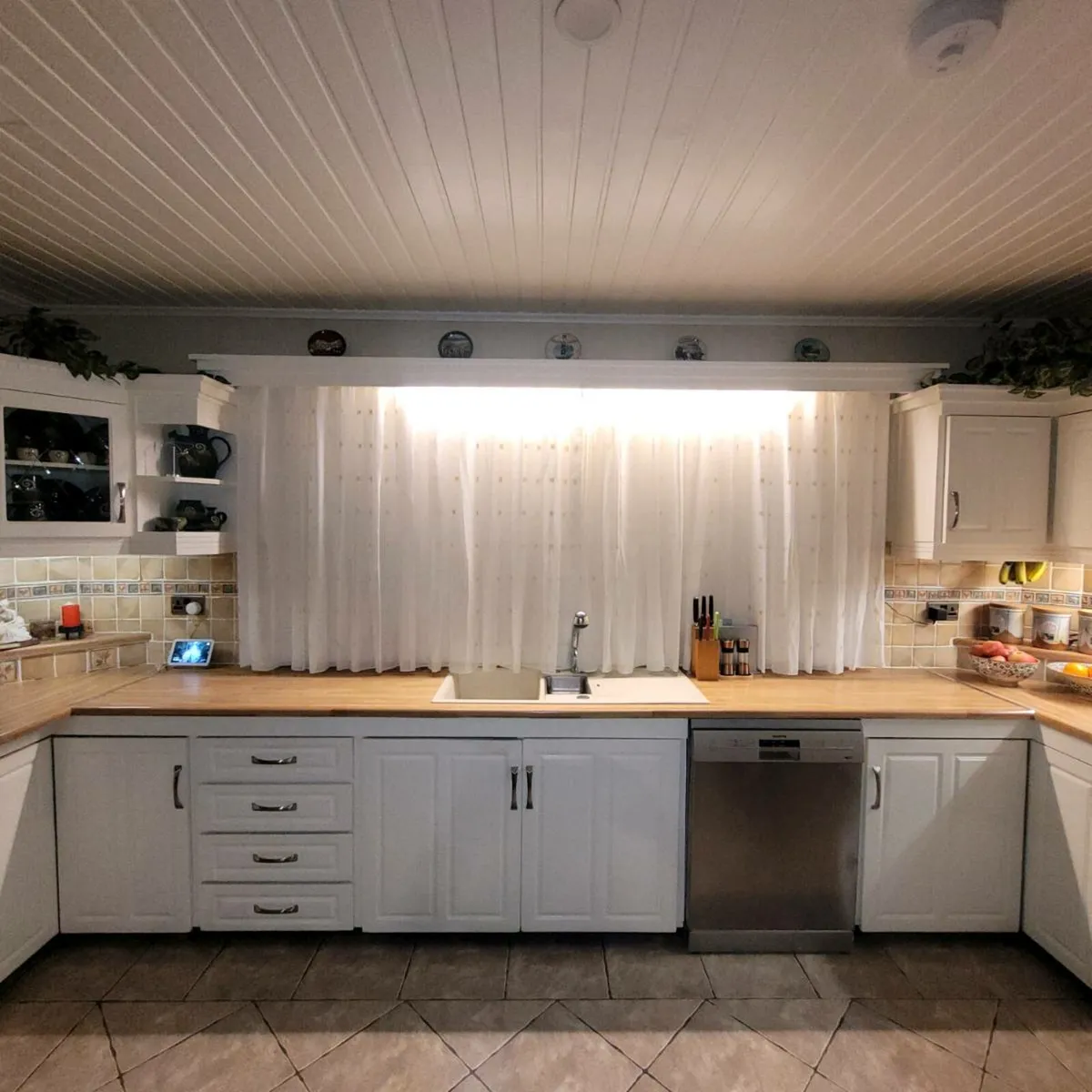 Kitchen cabinets - Image 3