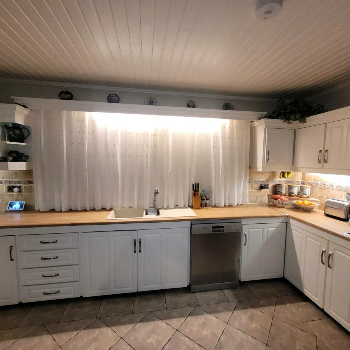 Kitchen cabinets - Image 4