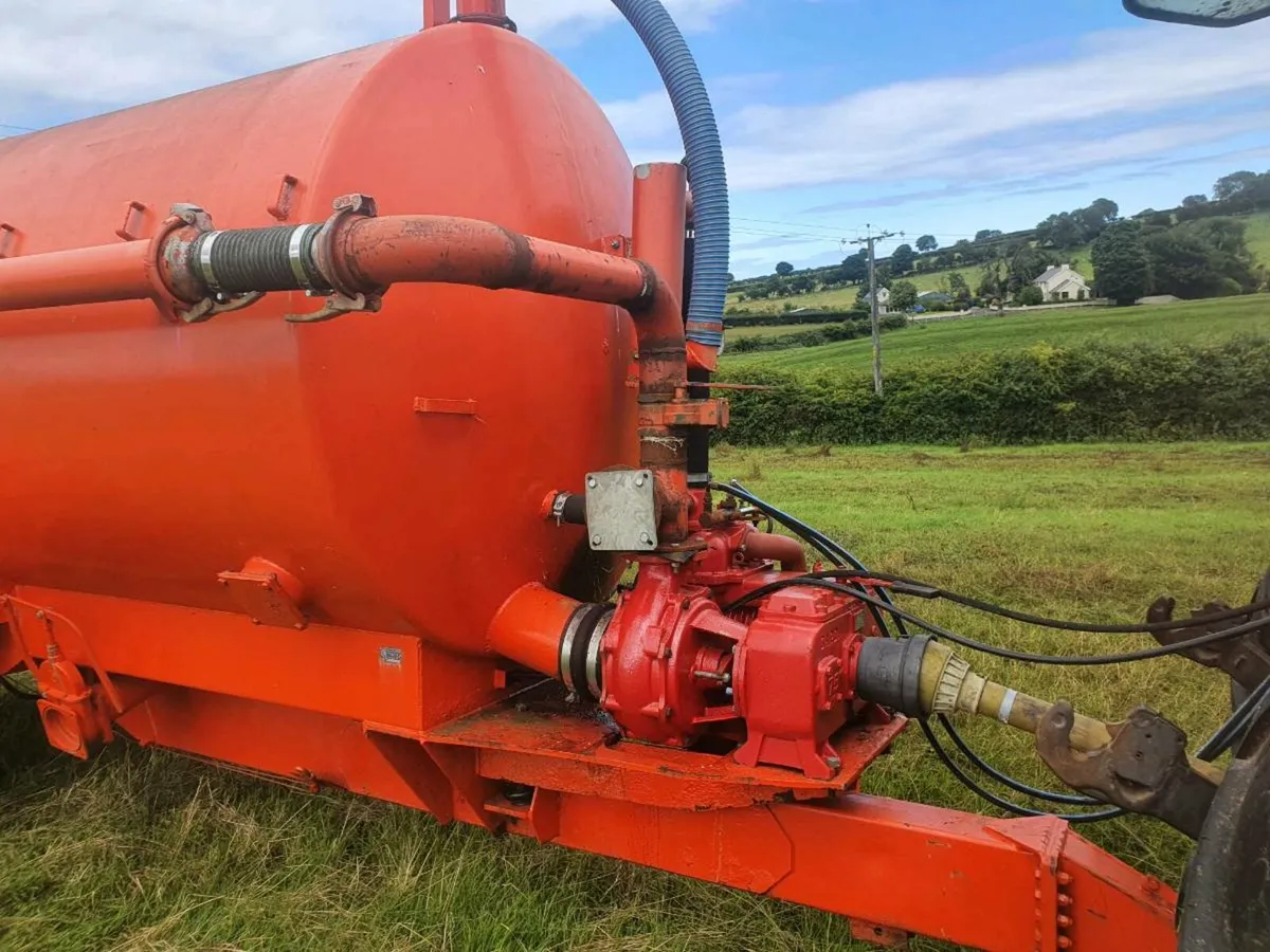 Slurry tanker - Image 2