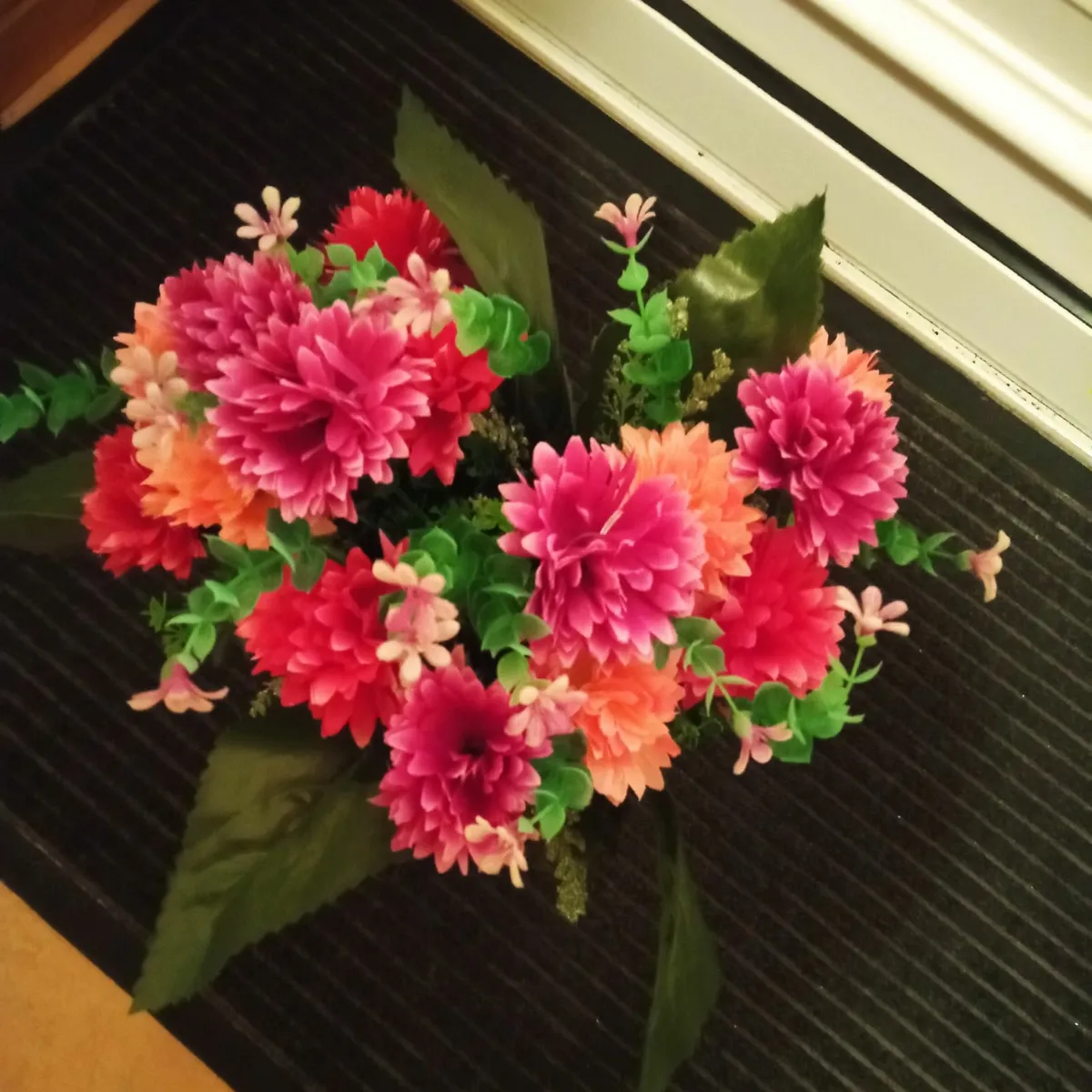 Artificial Flower Bouquet - Image 2