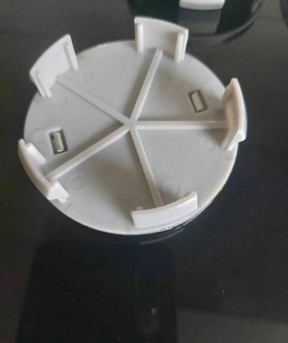 4 x Fiat Centre Caps - FREE POST - Image 2