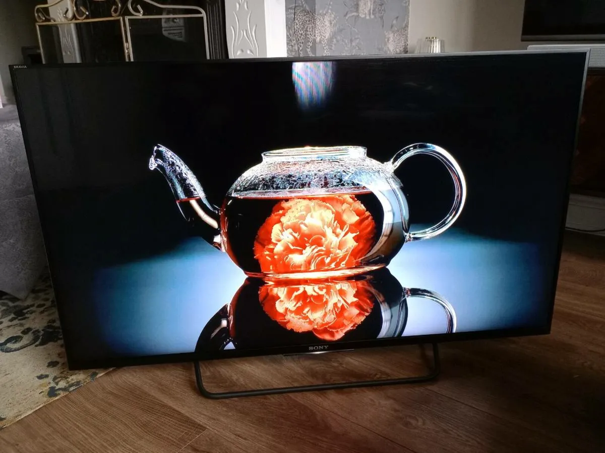 Sony 43" UHD ANDROID SMART TV 43XD8099 - Image 1