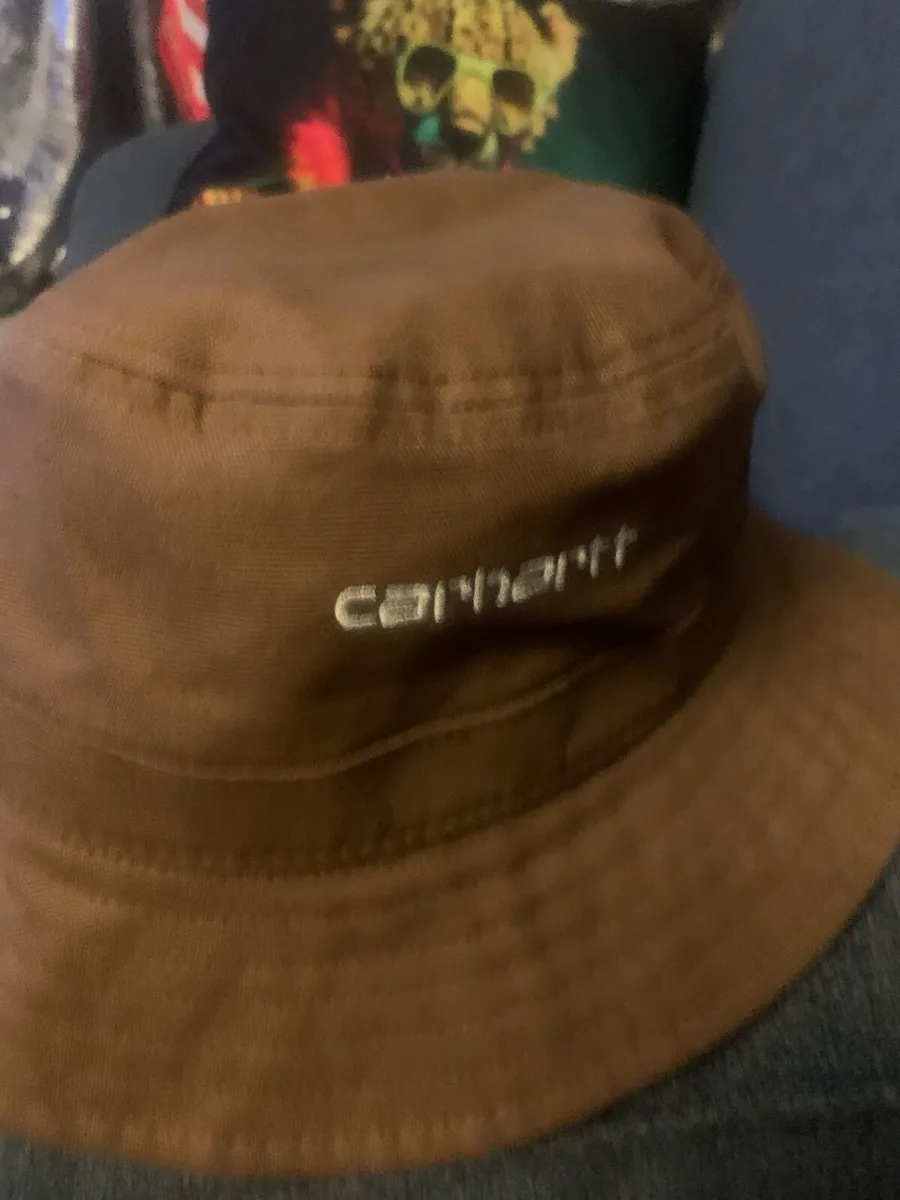 Carhartt hat new - Image 1