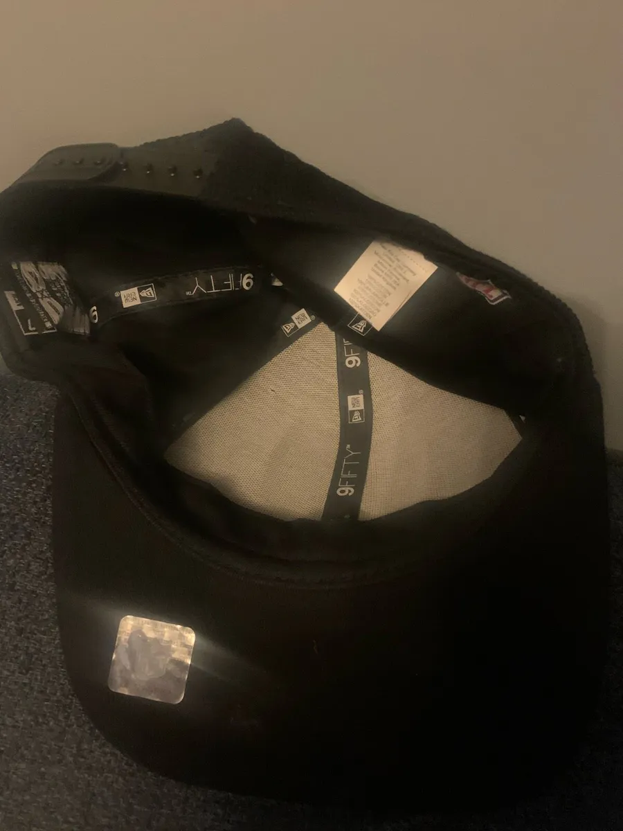 2 hats new - Image 4