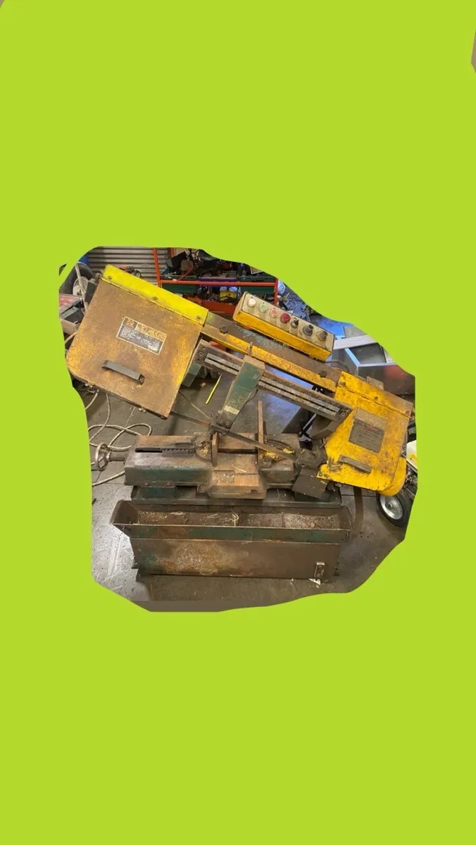 Hydraulic Metal Cutting Band-saw - Image 1
