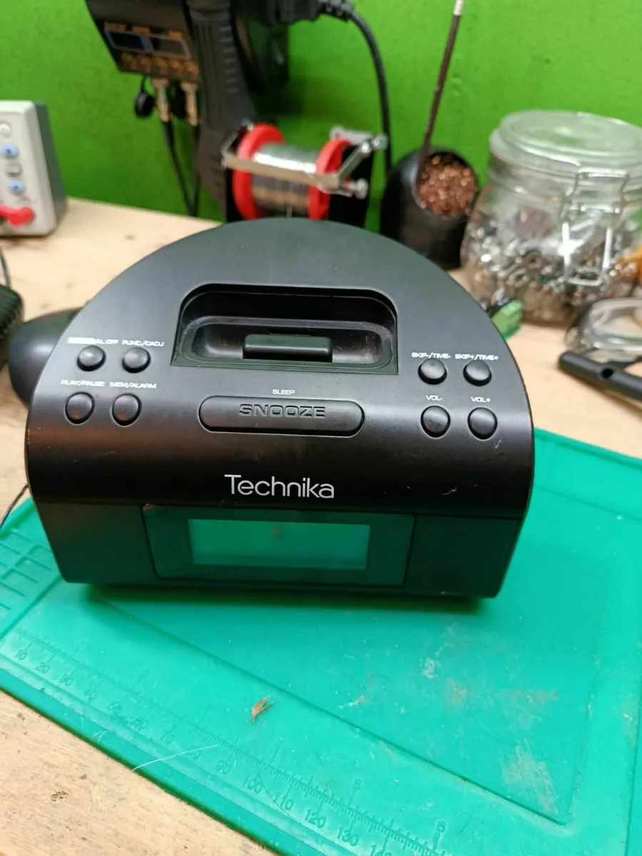 Radio Clock - Image 1