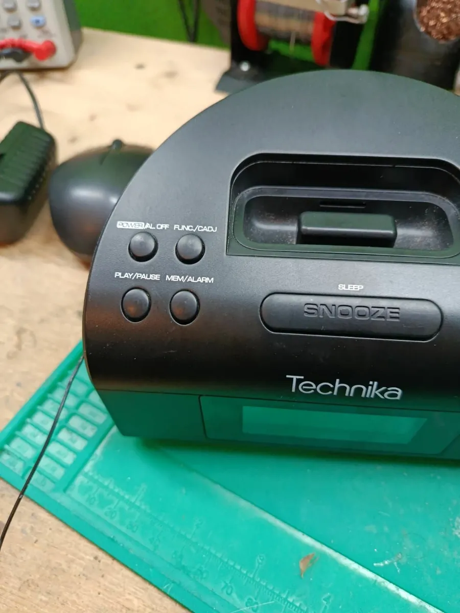 Radio Clock - Image 2