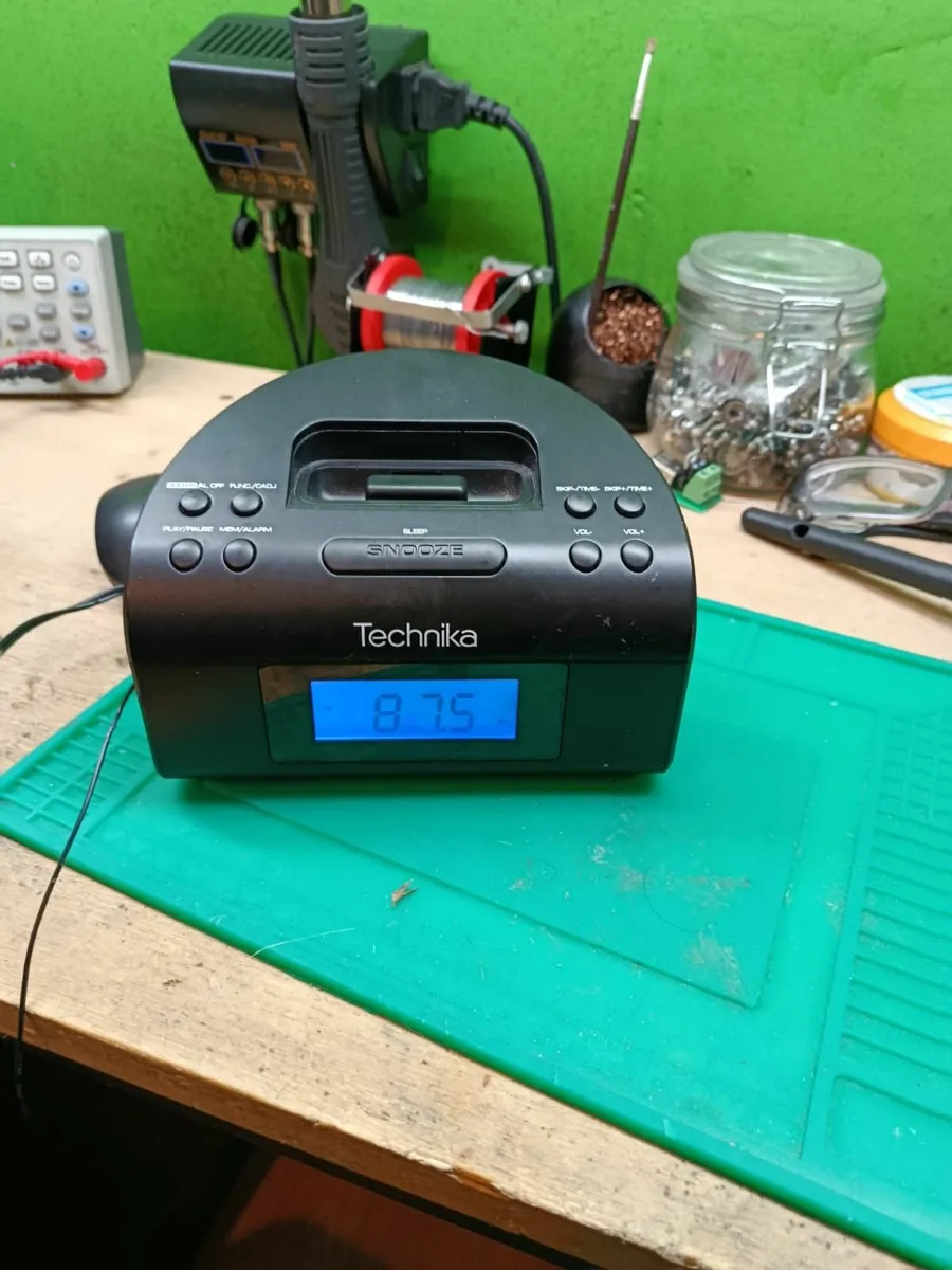 Radio Clock - Image 3