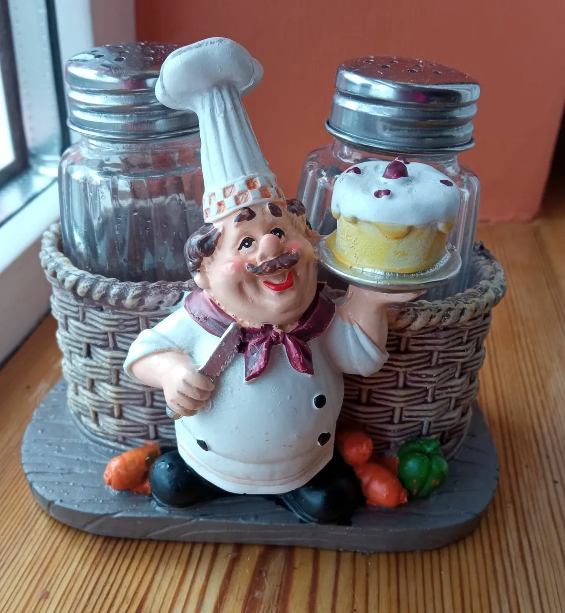 Salt & Pepper Set - Image 1