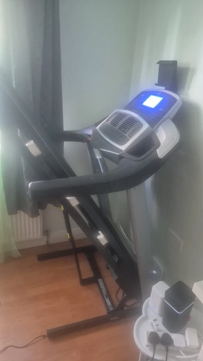 Nordicktrack Treadmill - Image 4