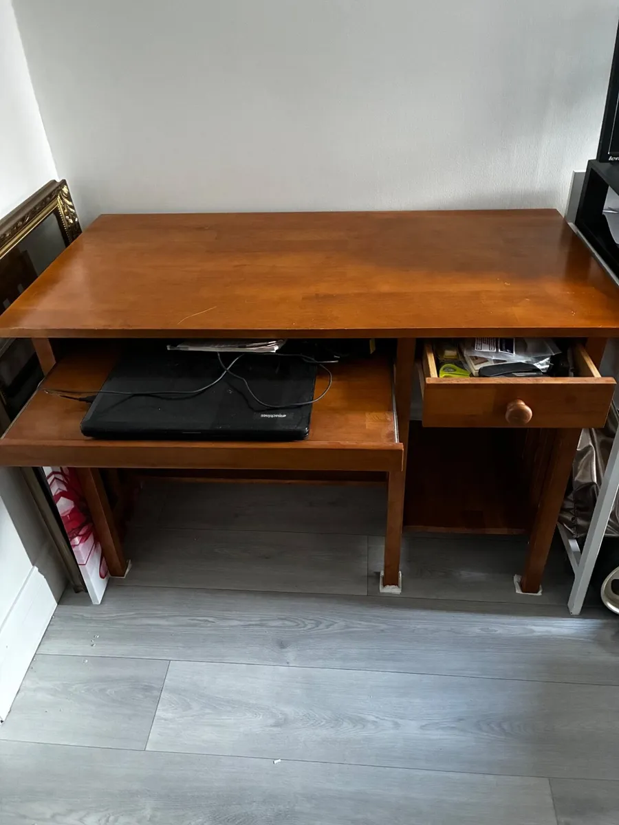 Office desk - Image 2