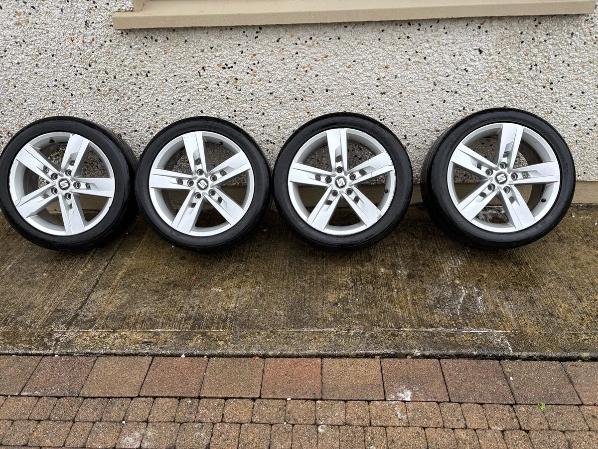 Seat fr alloys 17’’ - Image 1