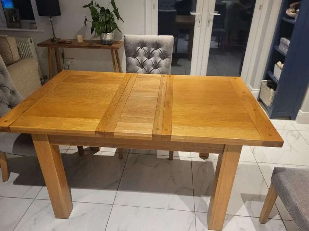 Dining Table - Image 4