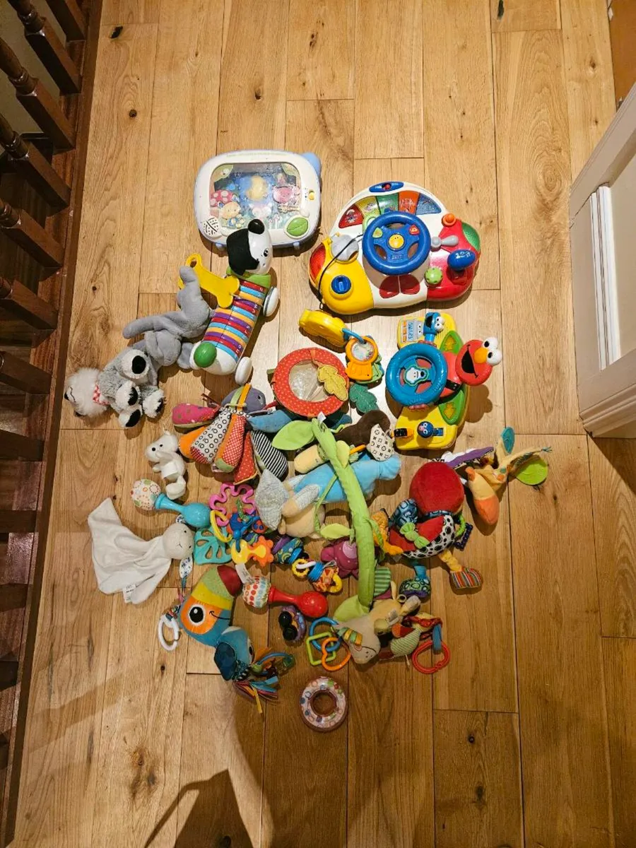 Toys - Image 1