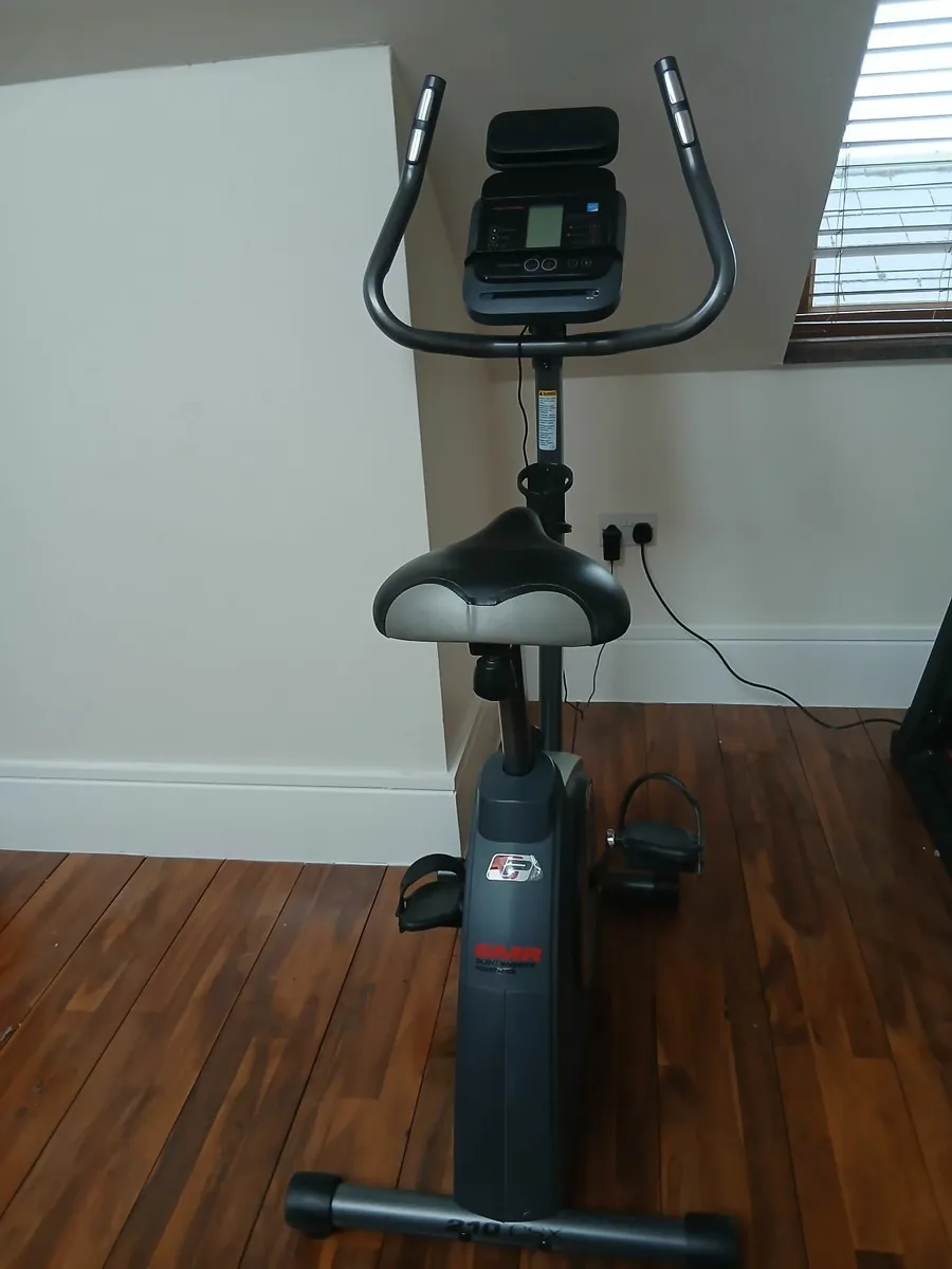 Exercise bike - Image 1