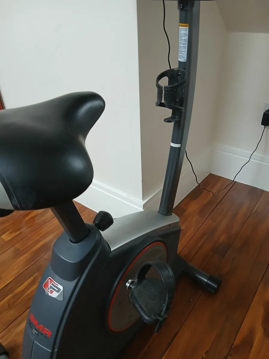 Exercise bike - Image 2
