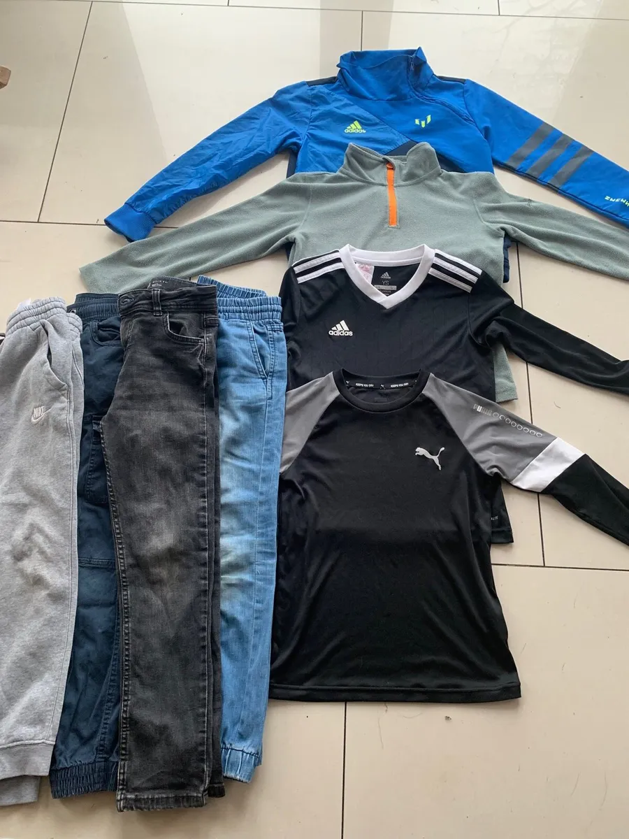 Age 9 years boys bargain bundle - Image 1