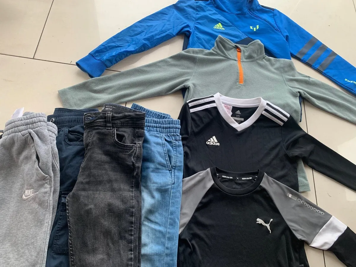 Age 9 years boys bargain bundle - Image 4