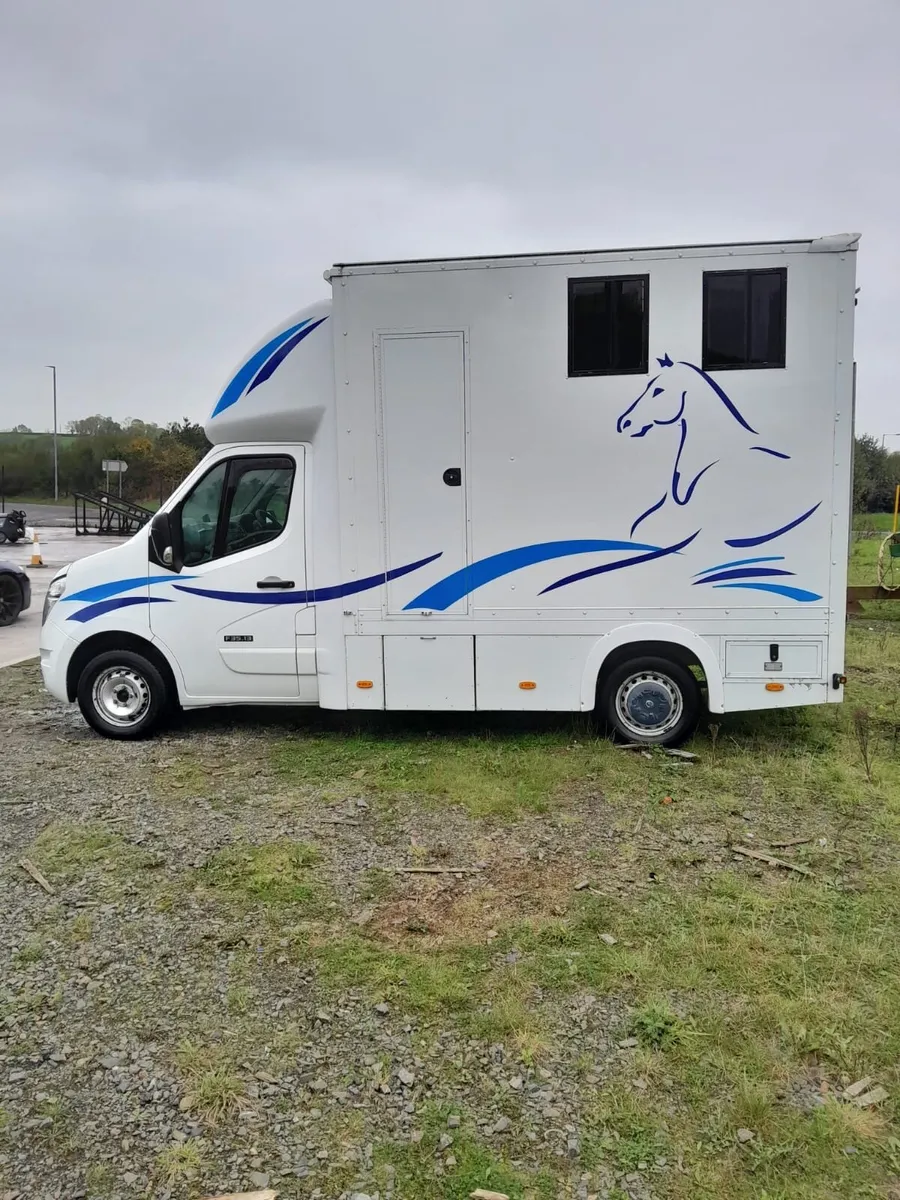 Horse Truck - Image 3